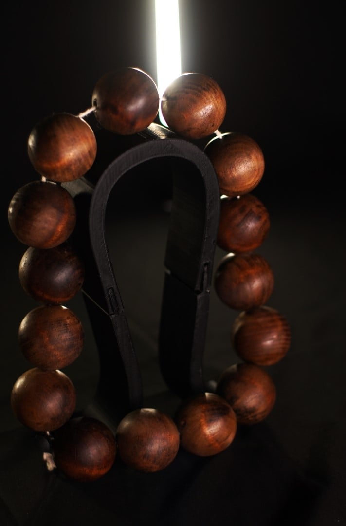 Akuma bead outlet necklace